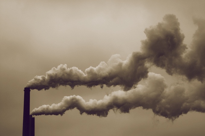 image: power plant emissions